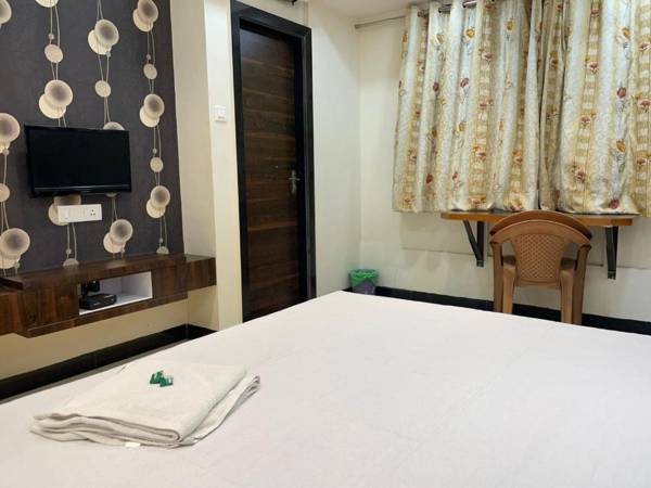 Hotel Parth