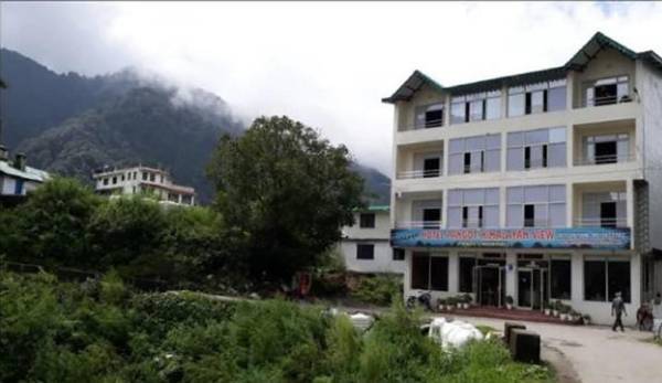 PANGOT HIMALAYAN VIEW