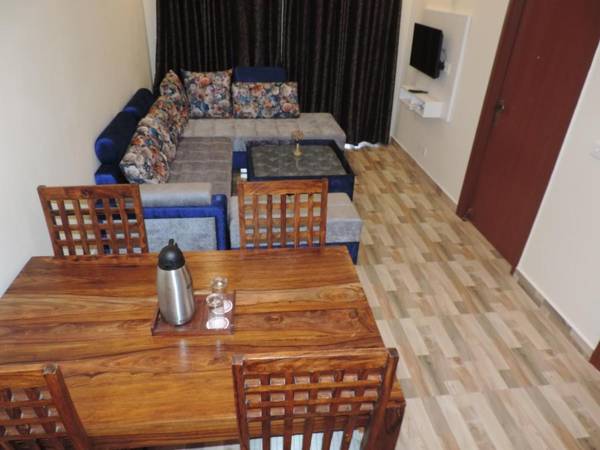 Hotel Clarks Residences Nainital