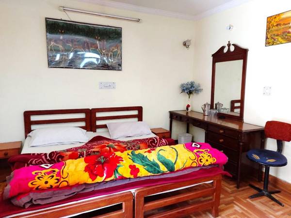 Goroomgo Kohinoor Mallital Nainital