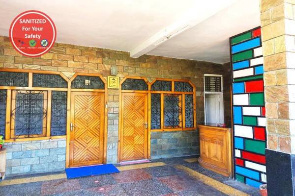 Goroomgo Naini Lake View Nainital