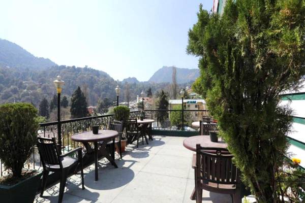 Goroomgo Deluxe Ankur Lake View Nainital