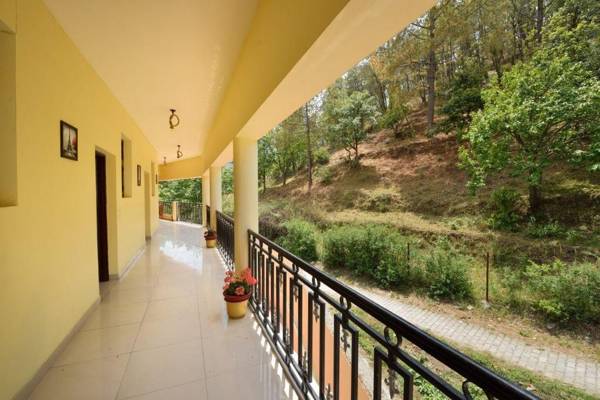 Goroomgo Silver Tree Inn Bhimtal