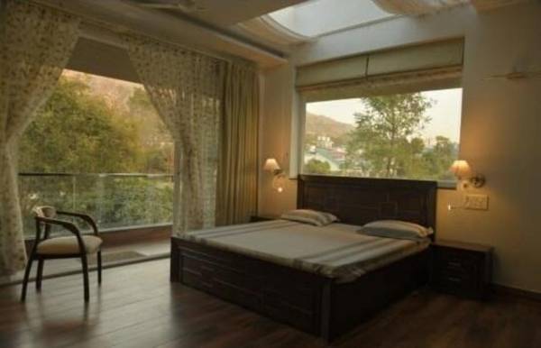 Celestial Rhapsody Naukuchiatal