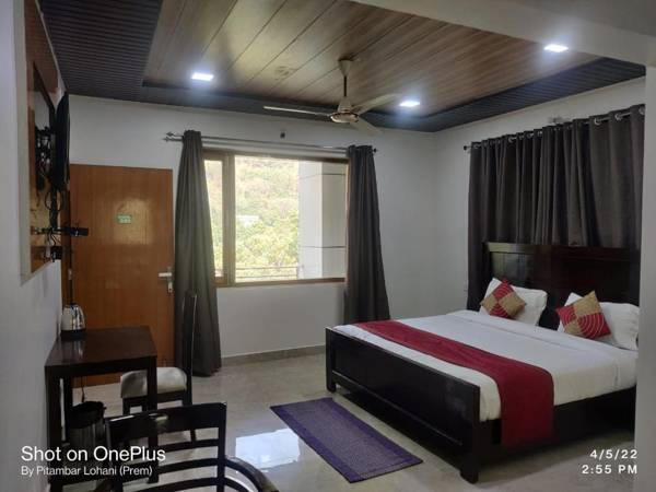 Hotel Olive Lake View Bhimtal