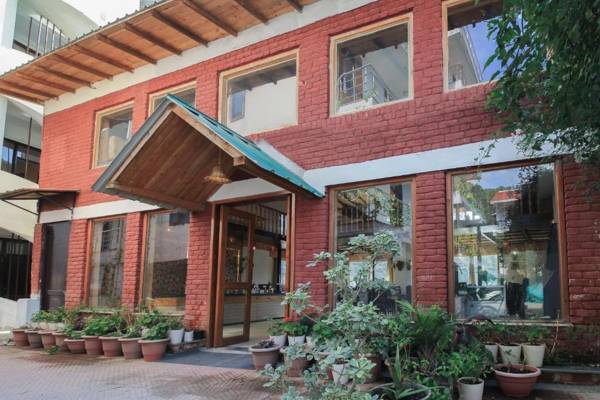 Collection O 90033 Nainital Himalayan Resort