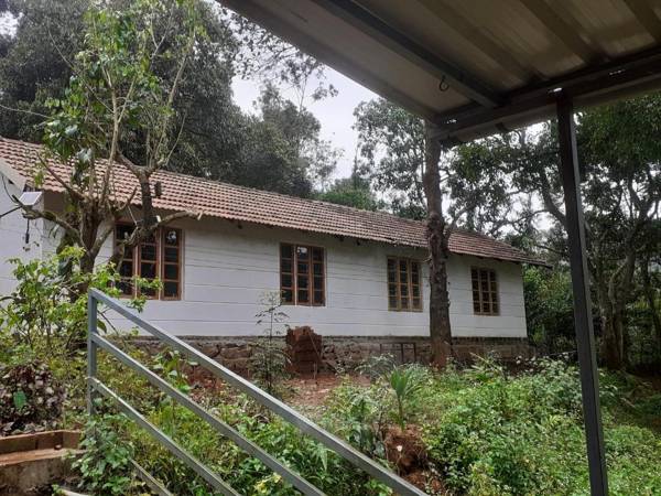 Riverside guest rooms