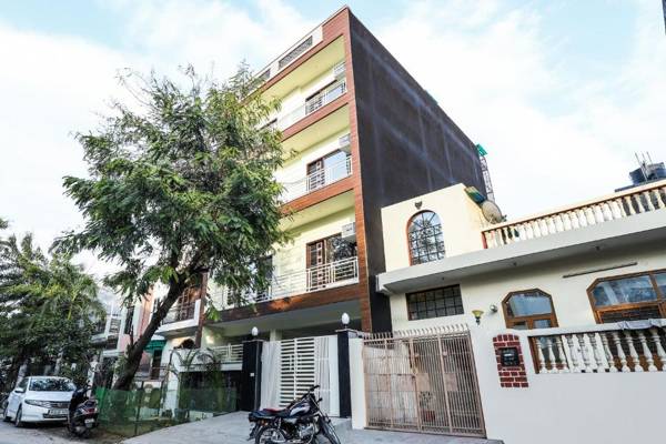 OYO 29022 Golden Imperial