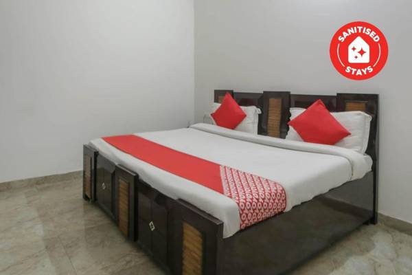 OYO 67790 Hotel Aarush