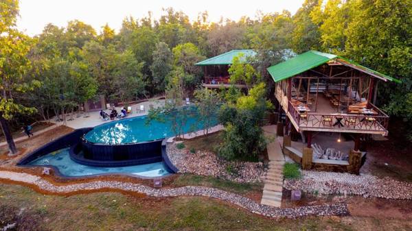 Kanha jungle camp