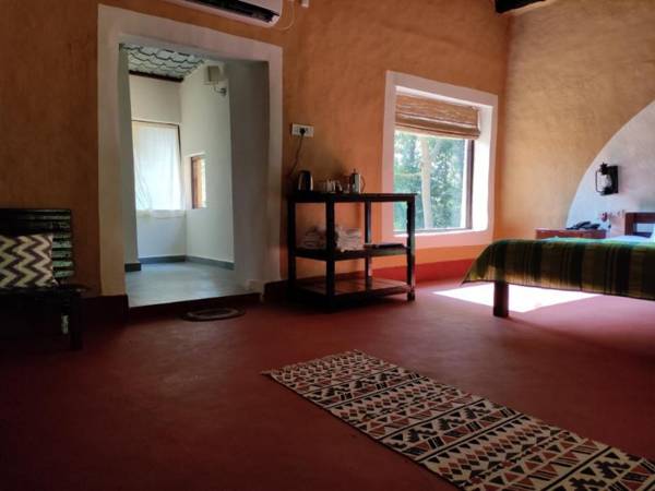 Saccharum Safari Lodge