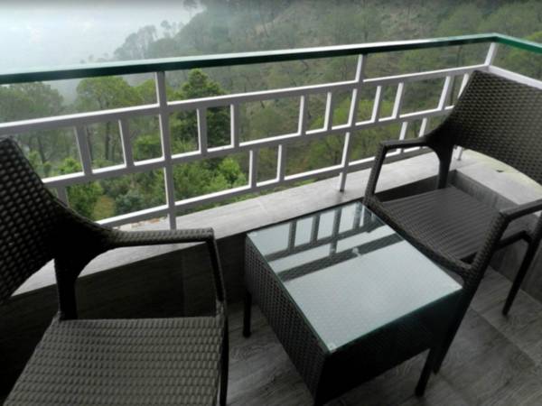 Kasauli Exotica Hotel