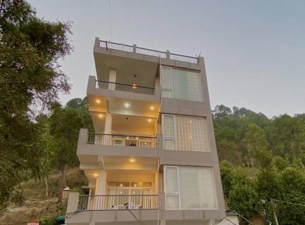 Live Life Luxury Villas by StayApart