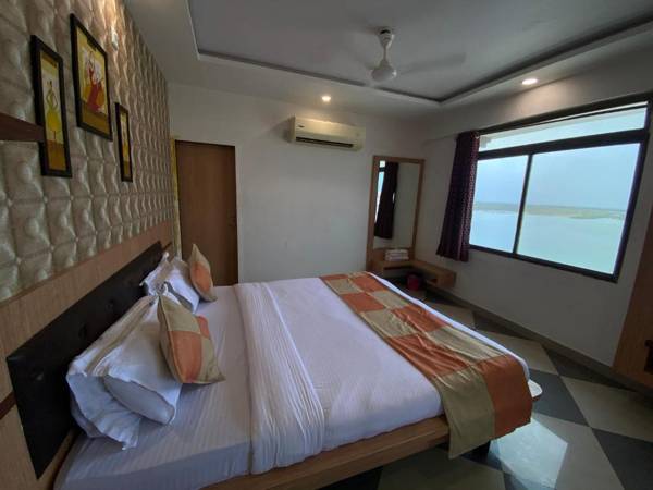 Hotel Gomti Dwarka