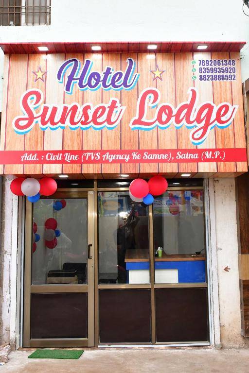 SPOT ON 92938 Hotel Sunset Lodge