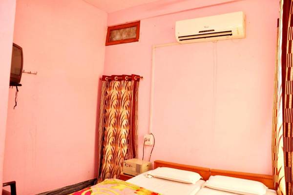 Shri Mahant Guest House