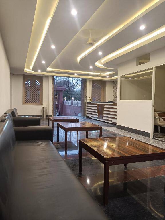 Hotel Rajwada palace