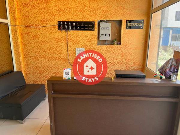 OYO 88536 Sr Hotel And Restaurant