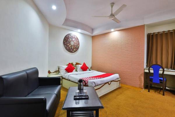 Townhouse 965 Hotel Gokul