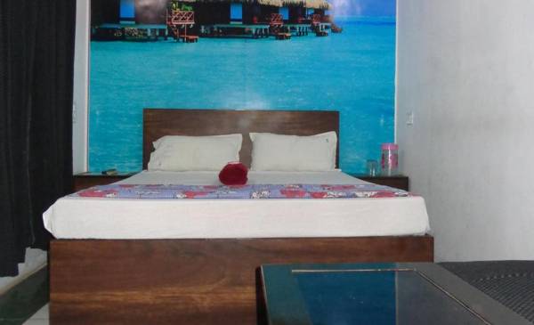 Luxmi Hotel