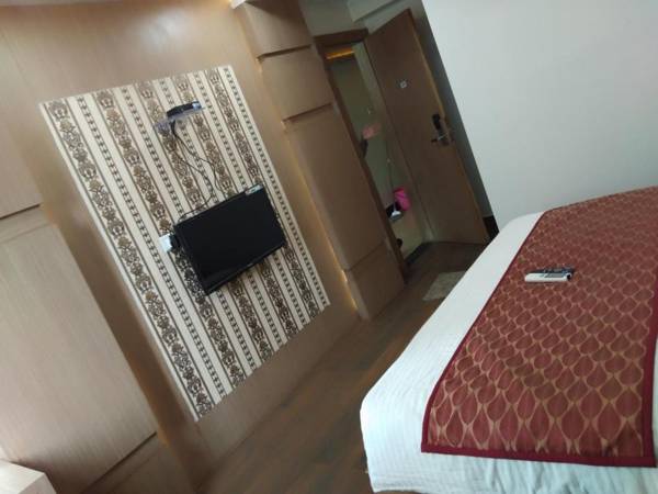 Hotel Pride Inn