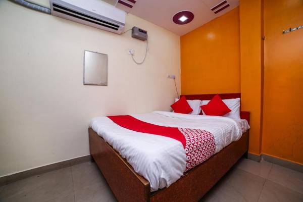 OYO 29674 Shiv Mahima Inn