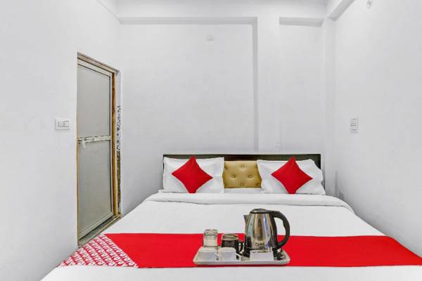 OYO Flagship 90814 Platinum Guest House