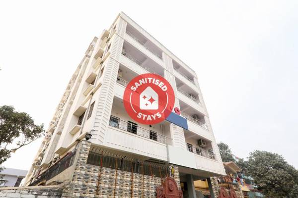 Capital O 78105 Hotel Figtree Premier