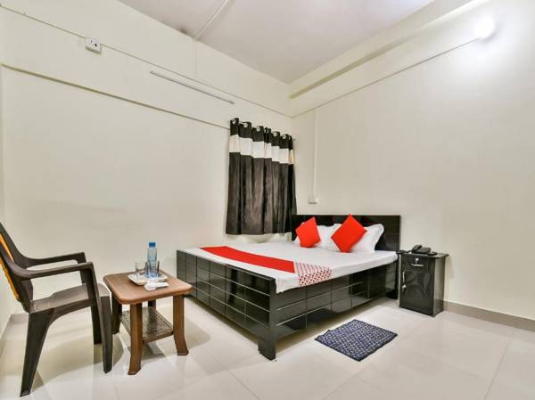 OYO Flagship 80252 Hotel Pearl