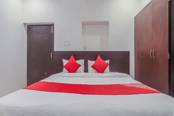 Capital O 81107 Hotel Sai Palace