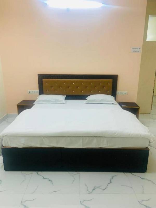 Goroomgo Mayagiri Patna 