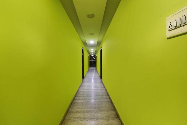 FabHotel DP International