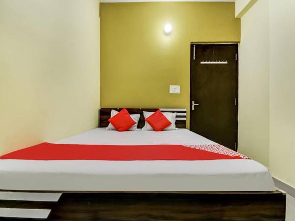 OYO 83982 Hotel Majestic Inn