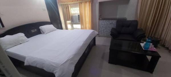 POP 82275 Viva Gust House