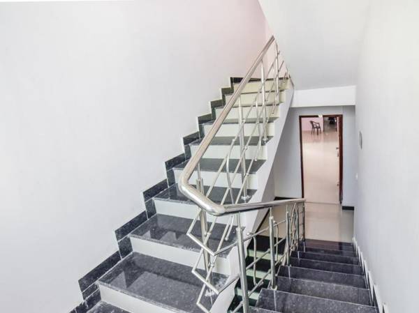 OYO Flagship 82863 Hotel Paradise Inn