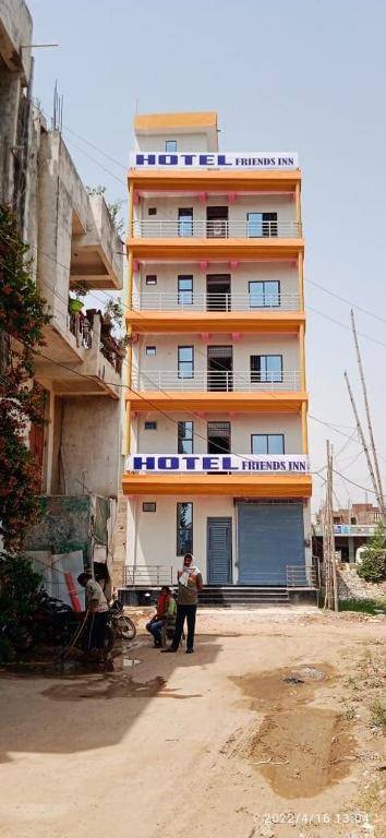 OYO 88820 Hotel Friends Inn