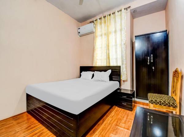 OYO 87369 R P Rooms twenty four