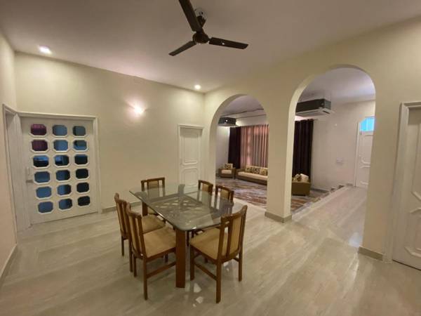 Casa Fiesta- City getaway perfect for parties