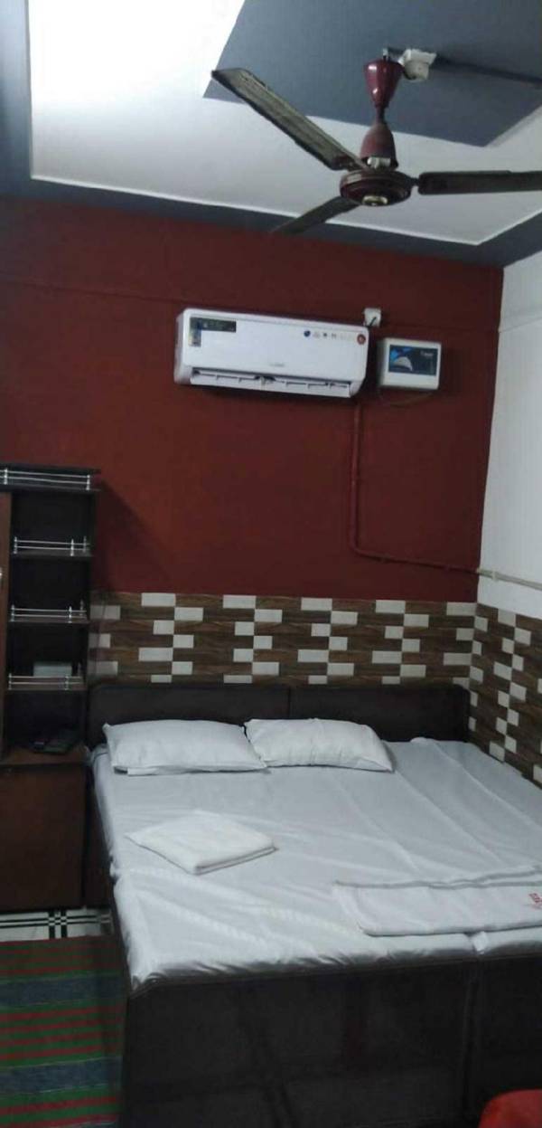 SPOT ON 91725 Hotel Dream House