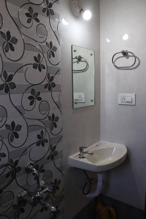 Nature's Lap Homestay