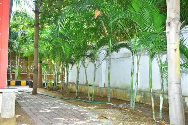 Megha Resort  Hampi