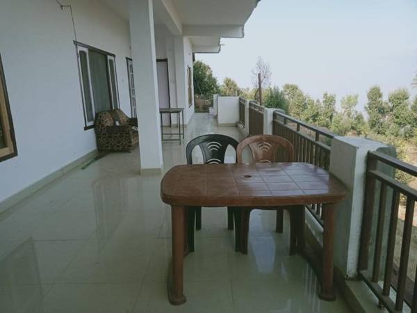 JFR Studio Apartments Kausani