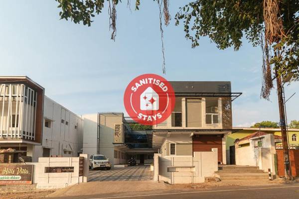 OYO 39885 Green Hills Villa