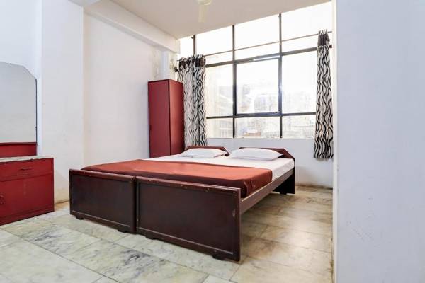 SPOT ON 40760 Sangamam Tourist Home