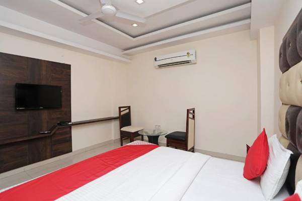 OYO 5183 Hotel Subhadra Residency