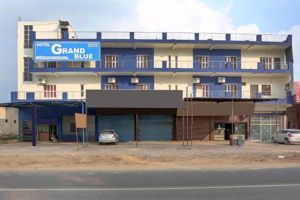 SPOT ON 75330 Hotel Grand Blue