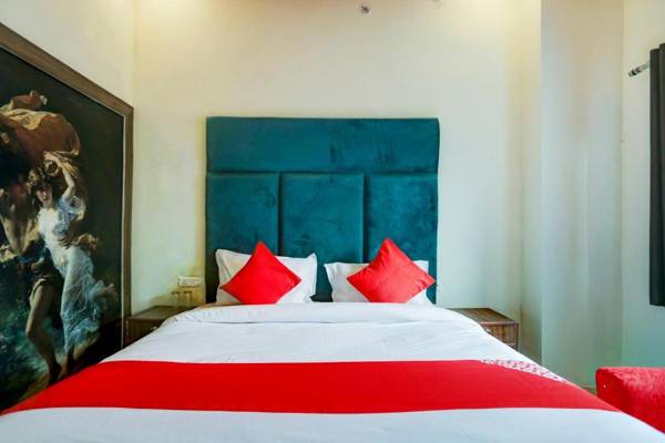 OYO 86157 Hotel Haveli Inn