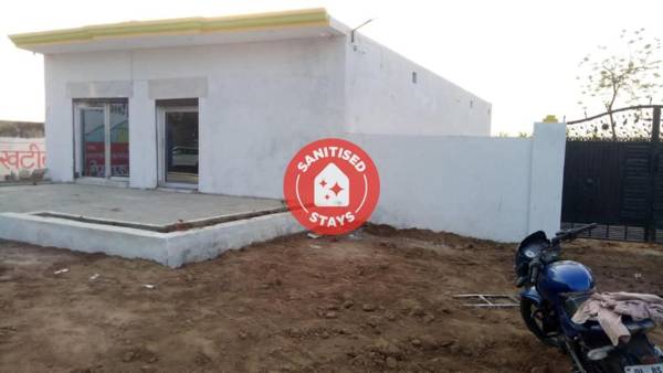 SPOT ON 87969 Green Hotel