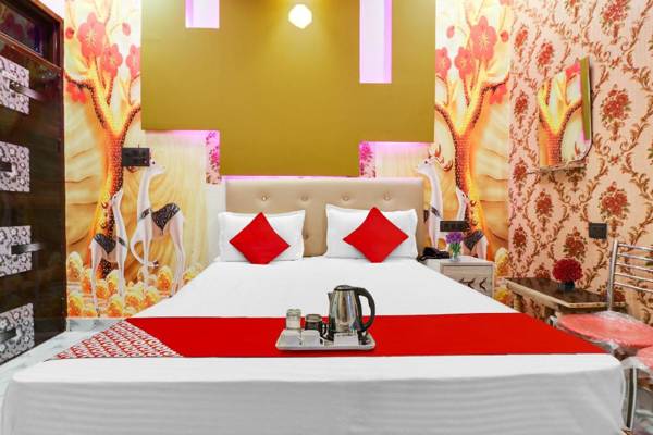 OYO 90382 Hotel S Chandra