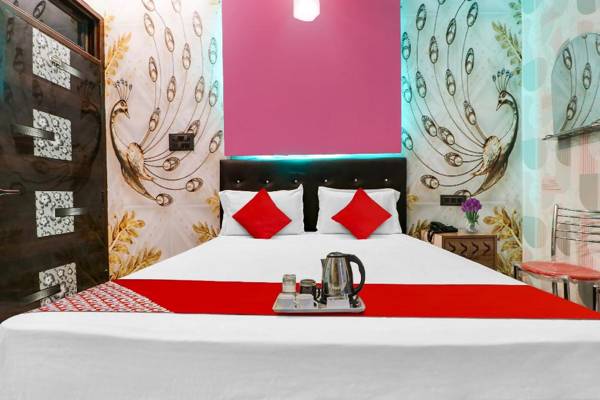 OYO 90382 Hotel S Chandra